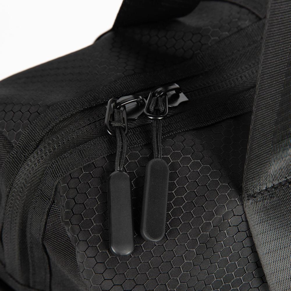 99815900-gwear-everyday-gym-bag-5