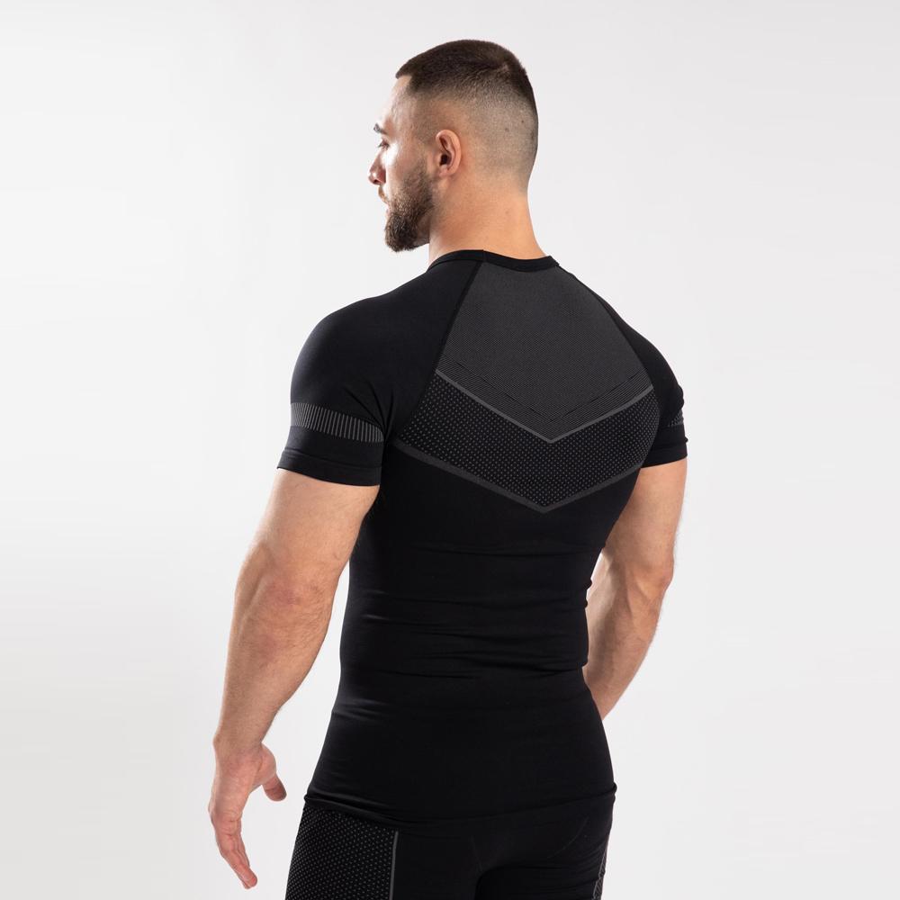 90581900-norton-seamless-t-shirt-black-16